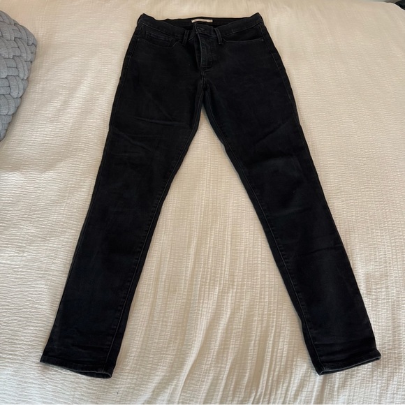 Levi’s 311 Shaping Skinny Jeans - Picture 3 of 12